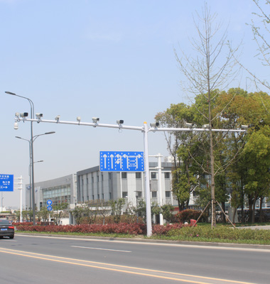 T型八角電警杆