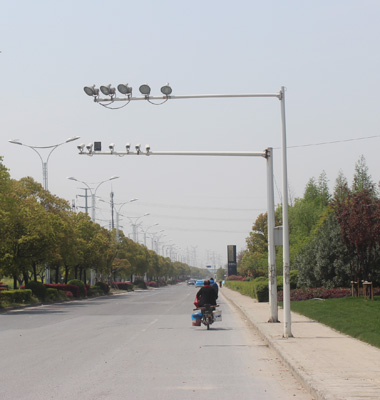 圓錐形（xíng）電警立杆