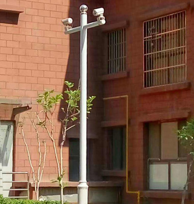 0.5米（mǐ）雙懸臂圓柱監控立杆