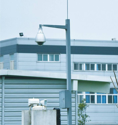 矩形方管監（jiān）控杆