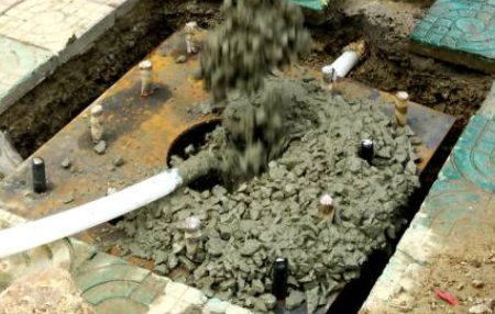 交（jiāo）通杆件地籠澆築混凝土